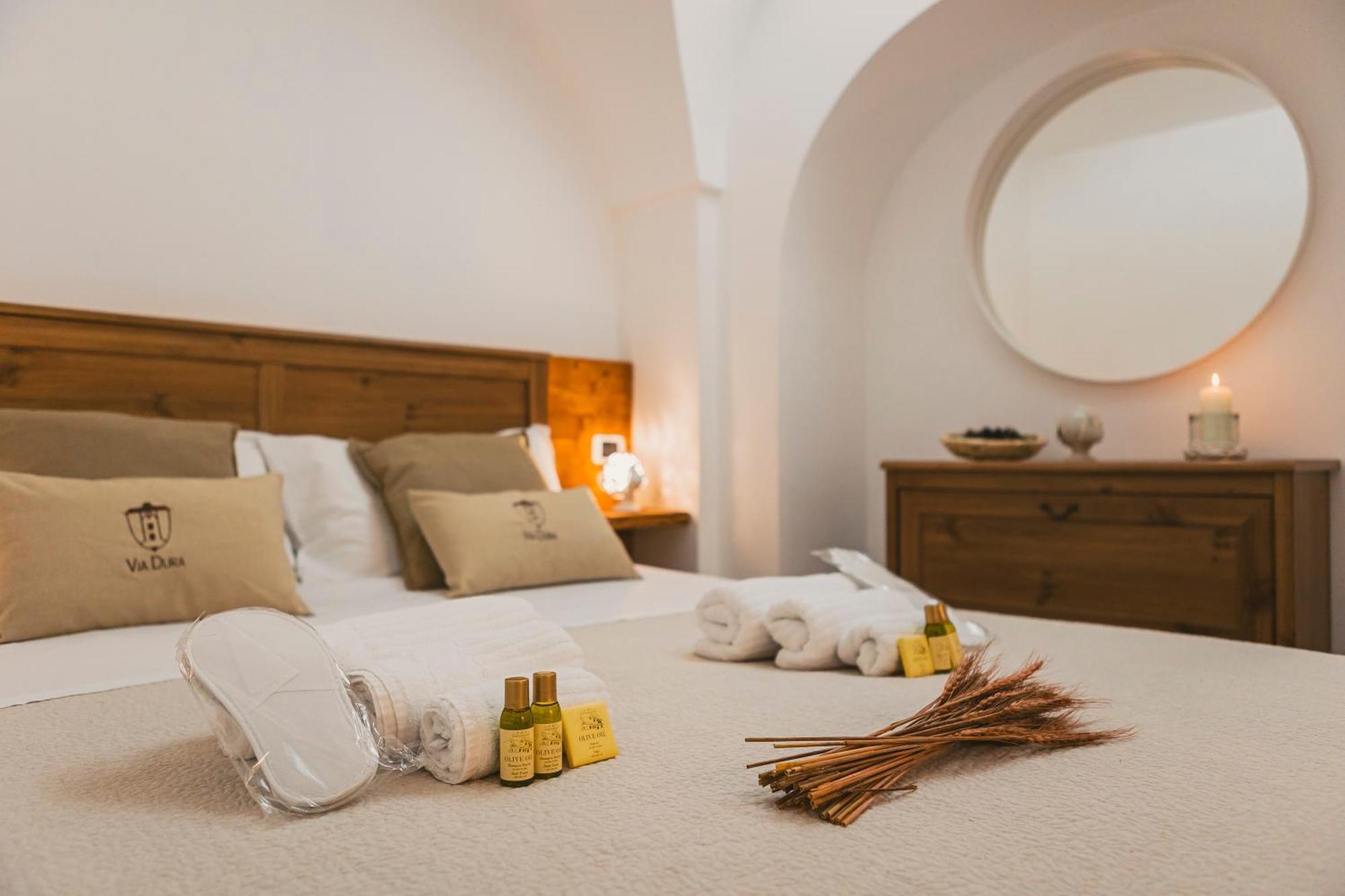 Via Dura - Apulian Sweet House - In Pieno Centro Storico Villa โลโกโรตอนโด ภายนอก รูปภาพ